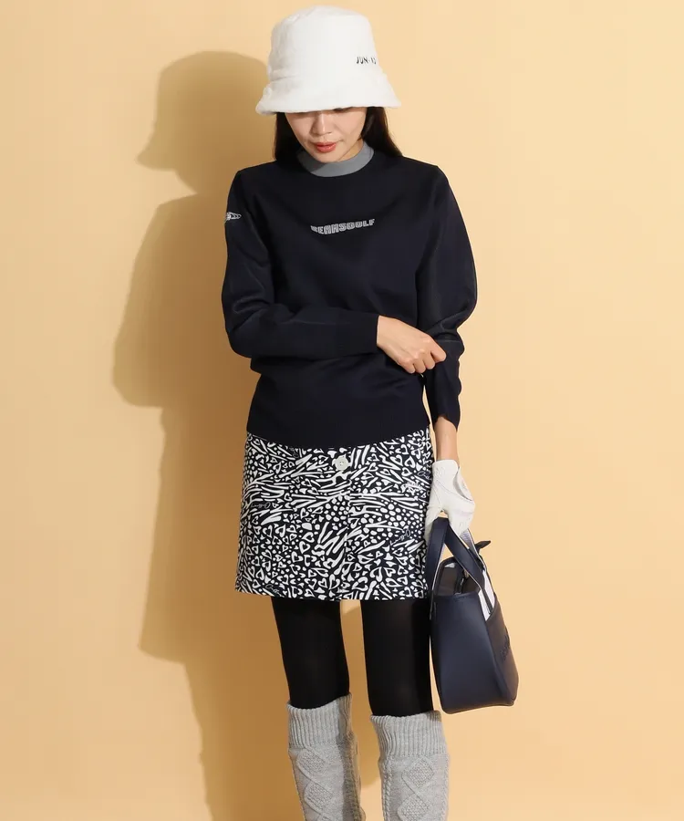 ビームスゴルフの長袖ニットを使ったスタイリング・コーディネート