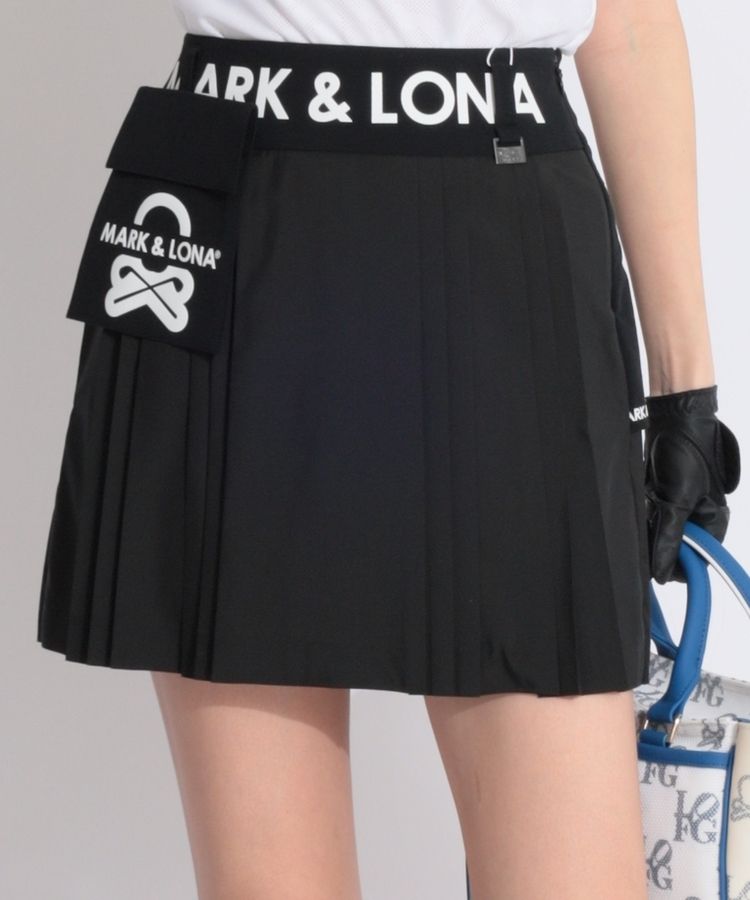 美品！MARK&LONA 一体型ペチパンツ ロゴプリーツスカート ベージュ M 美品！MARK&LONA 一体型ペチパンツ ロゴプリーツスカート