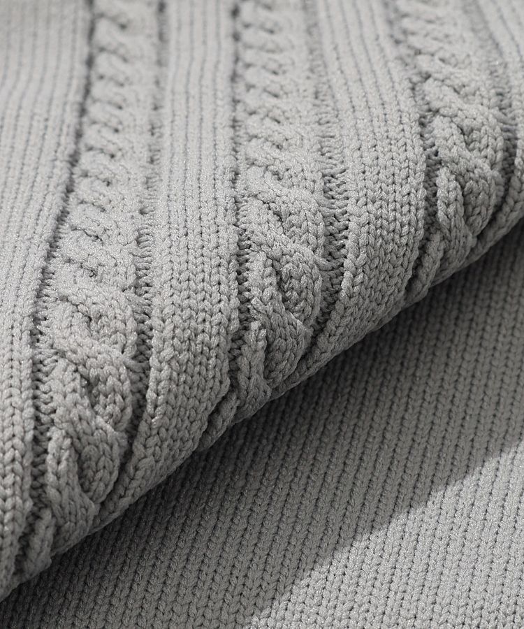 ピン PN ロゴプリントケーブル編みVネックニットベスト レディース