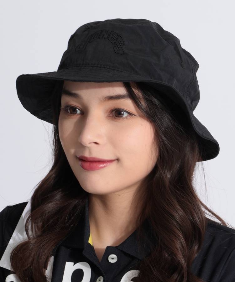 BE 【JONES】【軽量速乾】フロントロゴ刺しゅうバケットハット