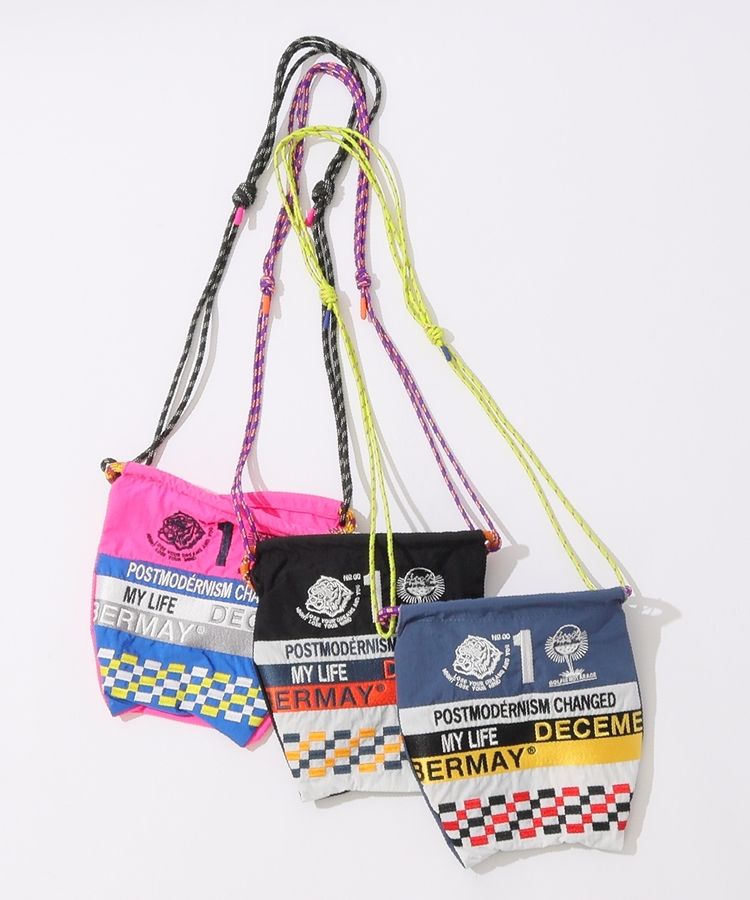 ディッセンバーメイ DM アイコン刺繍バケツ型ショルダーバッグ