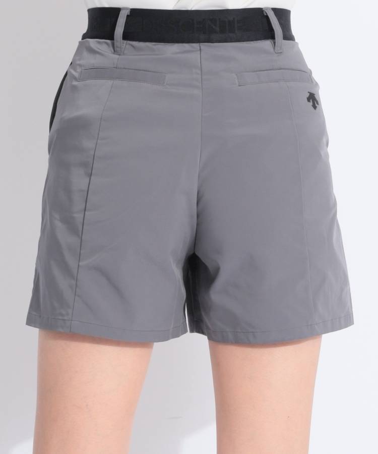 DE 【UPF50+】ウエストロゴタックインショートパンツ