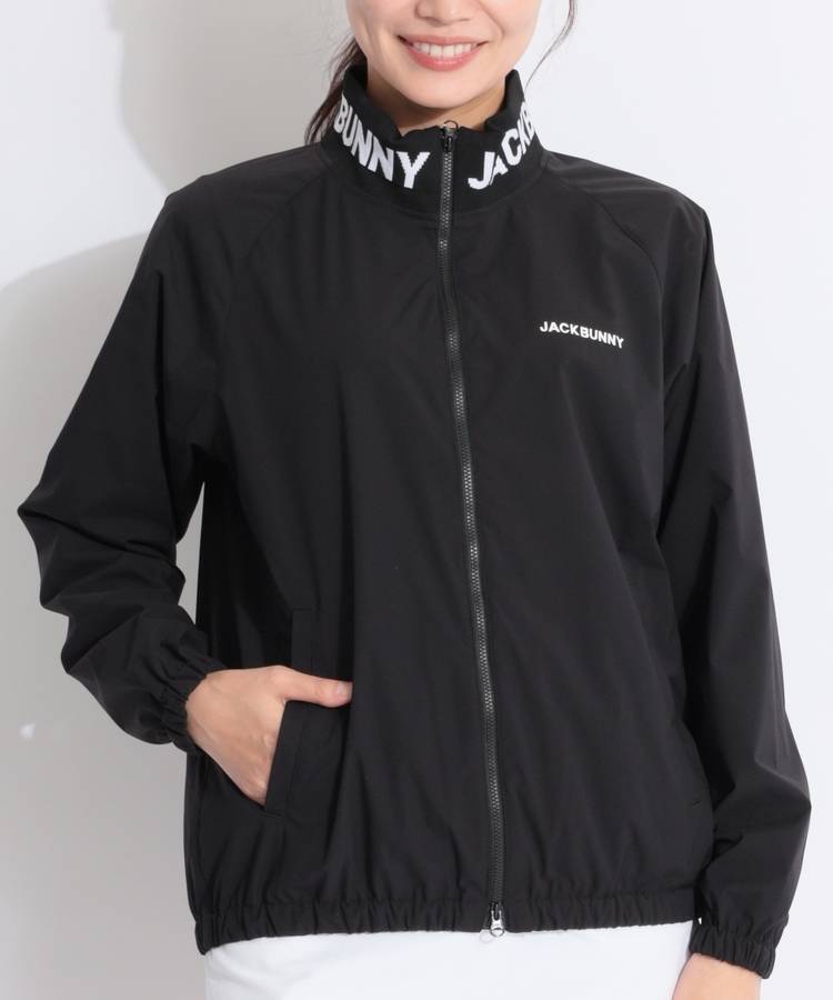 JB 【撥水防風】裏メッシュロゴスタンドネックブルゾン