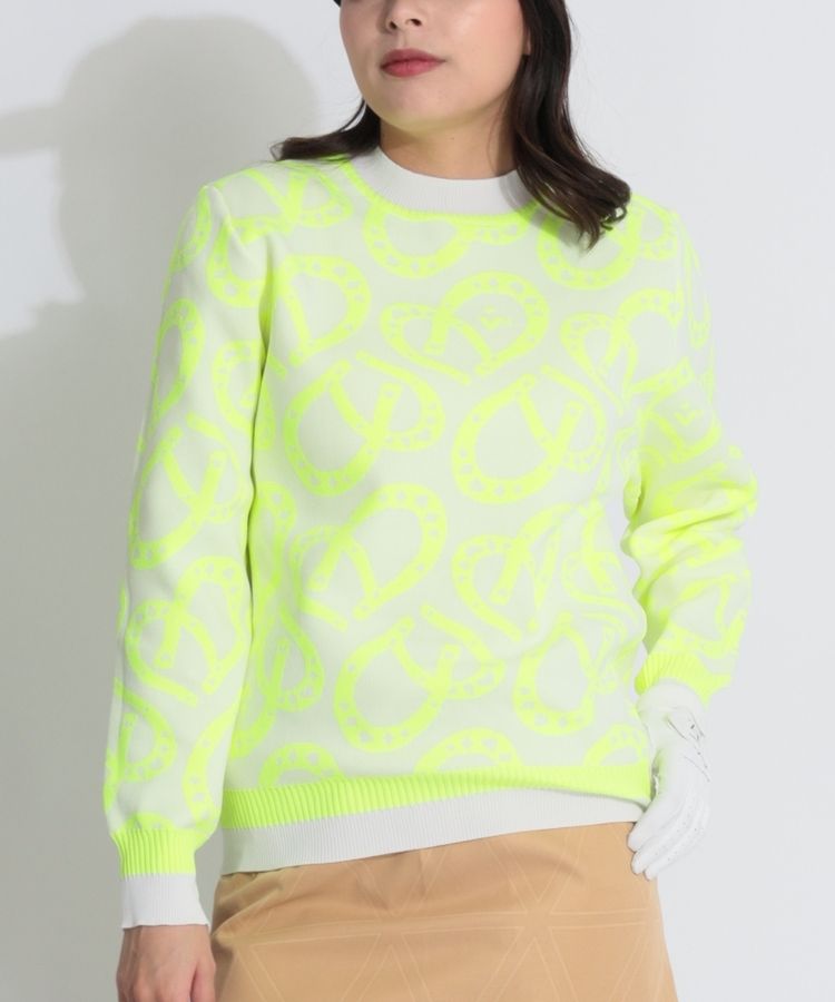 ハート総柄クルーネックジャガードニット