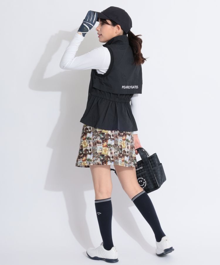 バックフレアロゴ柄刺繍フルジップベスト