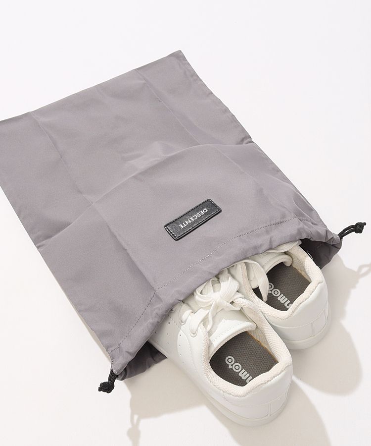 デサントゴルフ DE シューズケース付きエンボスロゴ合皮ボストンバッグ