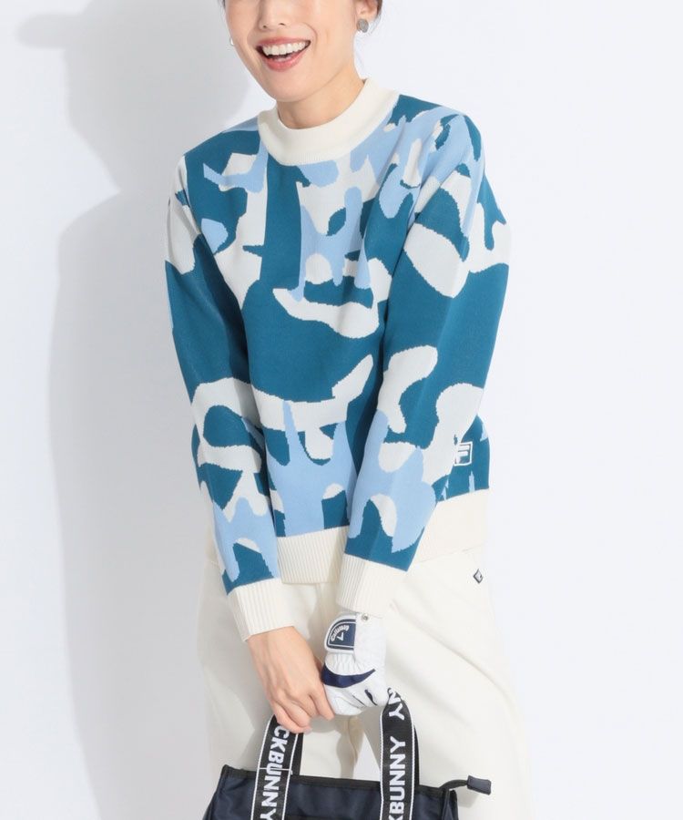 総柄ジャガードクルーネックニット