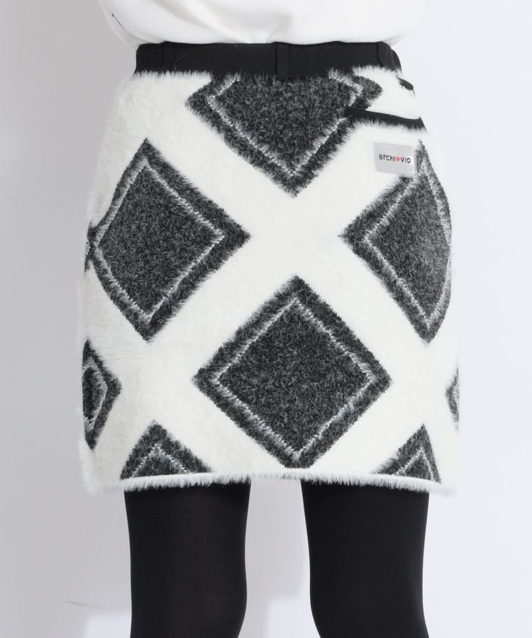 アルチビオ　蓄熱タイプ　スカート　38 アルチビオ AR 【蓄熱保温】一体型インナー付ダイヤ柄ニット