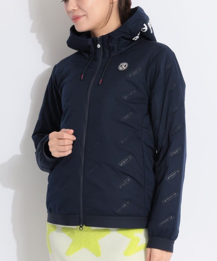 【軽量保温】エンボスロゴフーディ中綿ブルゾン