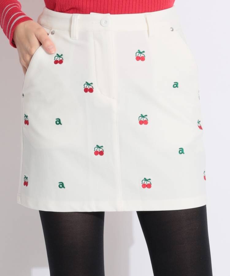 AR 裏微起毛チェリー柄スカート