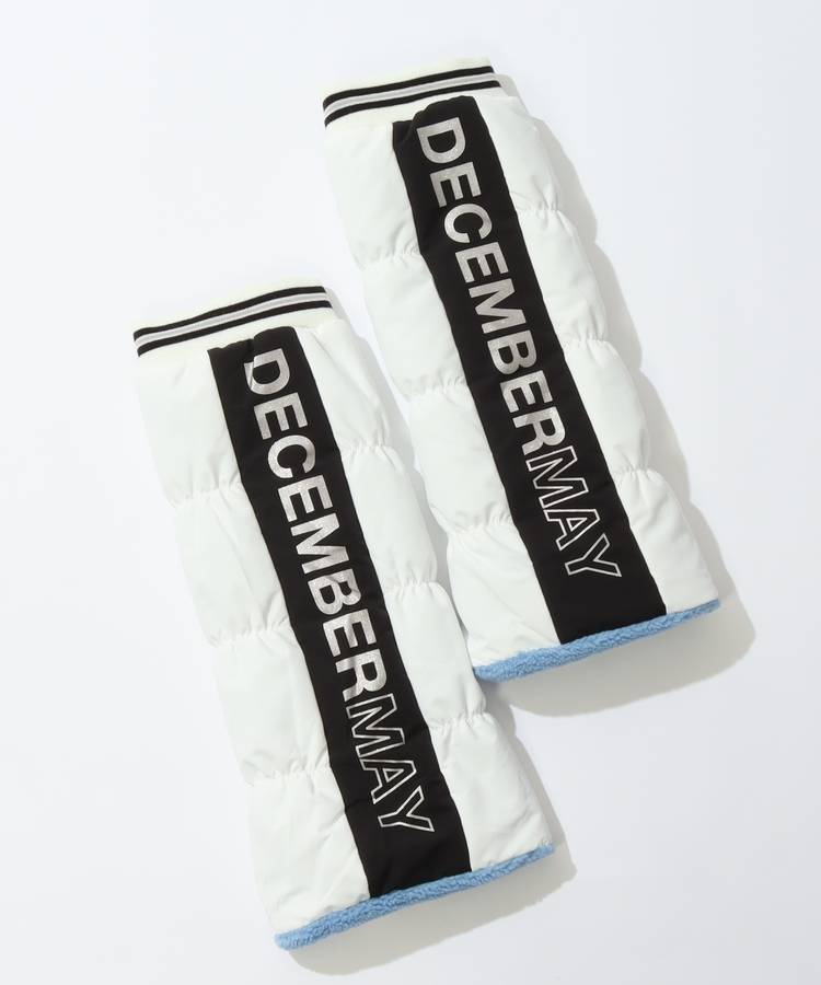 DM シャイニーロゴロング丈中綿レッグウォーマー