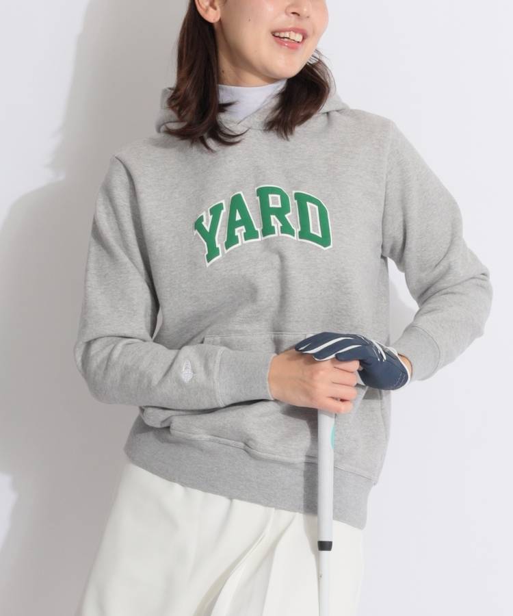 BE YARDロゴ裏毛スウェットパーカー