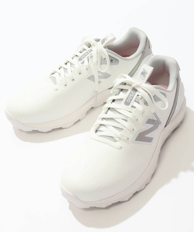 NS フレッシュフォームシューズ(ホワイトシルバー)