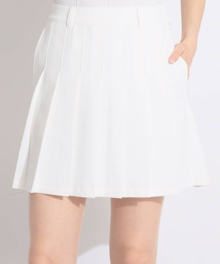 BE 【撥水UV】バックロゴ刺繍プリーツスカート