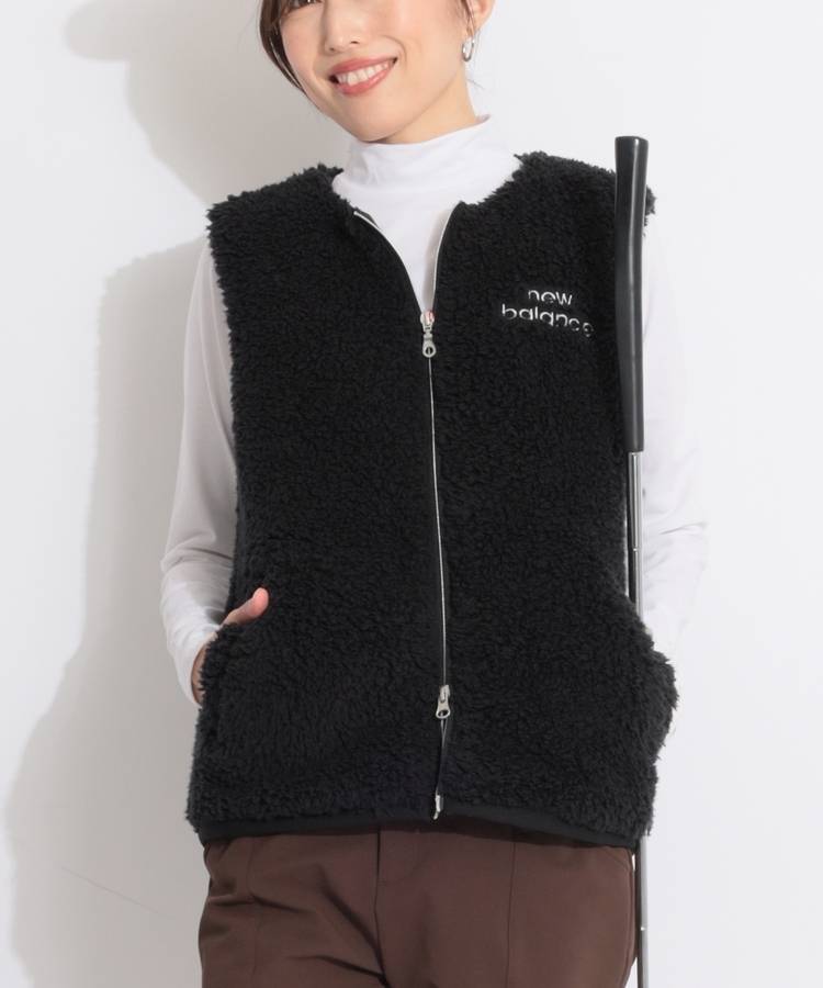 NB バックロゴ刺繍ノーカラーボアベスト