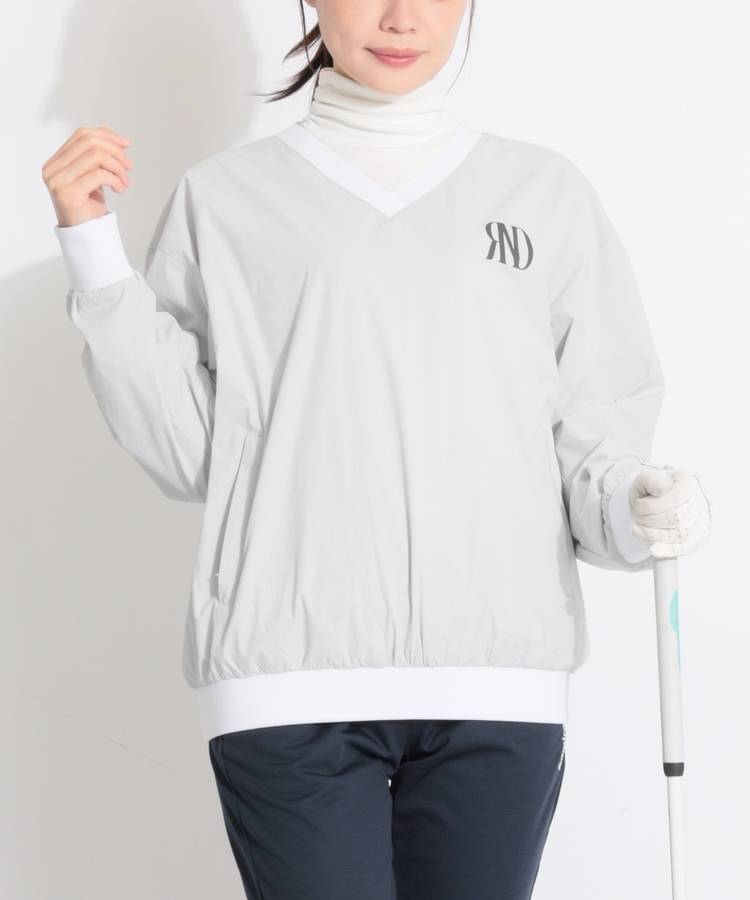 RI 裏メッシュバックプリントVネックプルオーバー