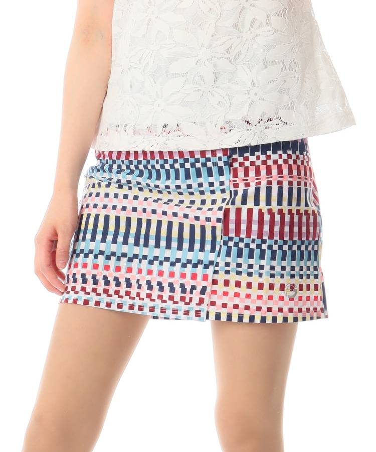 FO 【吸水速乾】一体型ぺチパンツ付きジオメトリック柄スカート