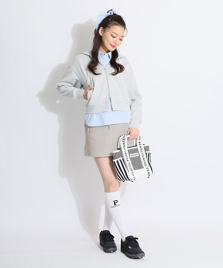 【新品】人気 パーリーゲイツ サイドテープ台形 春夏スカート　グレー　1 パーリーゲイツ PG 総柄ロゴウエストゴム台形スカート